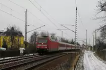 Wegen der Bauarbeiten in Radebeul f�hrt auch 101 106-3 mit dem EC 378 nach Stralsund durch Dresden-Stetzsch.(17.12.2009)