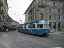 Mirage Nr. 1659 verl�sst am 17.12.09 die Hst. Opernhaus und f�hrt �ber den neugestalteten Stadelhofener-Platz.