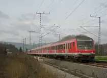 Fu�ballsonderzug von Frankfurt (Main) nach Sinsheim (Elsenz) mit Schublok 110 432-2 am 13. Dezember 2009 bei Meckesheim. Gru� an den Tf!