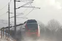 Ein Talent rauscht am 4.Advent durch den Schnee talw�rts zum n�chsten Halt Innsbruck H�tting. 