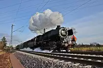 50 2740 der UEF darf weiter mit Begleitung durchs Baugleis nach Ettlingen/West, 04.12.09