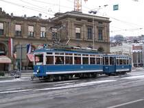 Der Ce 4/4 Nr 321 Elefant vor dem Hbf Z�rich am 20/12/09.