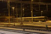 In Buchs standen am Abend des 20.12.09 (fraglicherweise?) sechs MC 76 - Gep�ckwagen. Vermutlich deswegen, weil mittlerweile auf dem Rheintalexpress die EW IV A mit Railvox auch Einzug halten.