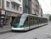 Strassburg - Strassenbahn Nr.1039 unterweg auf der Linie C in der City von Strassburg am 31.10.2009