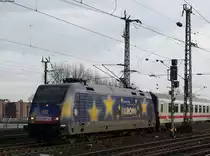 101 101 mit einem IC Richtung Hbf bei der Durchfahrt in K�ln Messe/Deutz. Voher der Zug kam, und welches Ziel er hatte, wei� ich leider nicht. 27.12.09