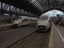 Zwei ICE 3 im K�lner HBF.