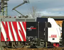 Ein kleiner Gag f�r mein 666. Bild. Mir fiel nix besseres ein ;) 185 666-5 in Kassel Hbf.