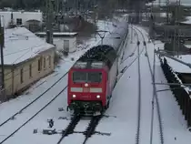 Wenige Minuten nach dem IC 2213 kam der EC 379 Binz-Brno,der ebenfalls am 02.Januar 2010,mit einer 120er bespannt war,in den Bahnhof Bergen/R�gen gefahren.