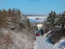 611 013-4 als RE 22307 (Rottweil-Neustadt(Schwarzw)) am 2. Januar 2010 bei H�fingen.