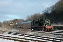 EFZ Dreik�nigsdampf 2010: 78 468 f�hrt mit ihrem Sonderzug in den Bahnhof Hechingen ein, 03.01.10