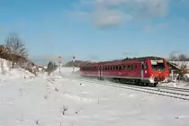 611 013-4 als RE 3211 (Neustadt(Schwarzw)-Ulm Hbf) am 2. Januar 2010 bei der Einfahrt in L�ffingen.