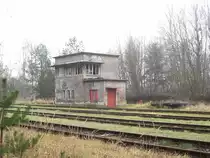 ehemaliges Stellwerk Walzwerk Finow an der Industriebahn Eberswalde am 18.12.2008