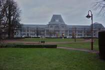 Einen Blick auf den SNCB Bahnhof von Doornik/Tournai in der Wallonie.
(2.1.10)