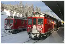 R1617 mit ABe 4/4 II 41 nach Tirano wird vor dem Schneerumzug mit ABe 4/4 II 43 auf die Strecke gehen. (zu meinem Glck, wie es sich noch herausstellen sollte) (12.01.2010)