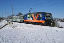 Re 456 092-6 f�hrt am 3.1.10 mit dem IR 2417 von Samstagern Richtung Wollerau.