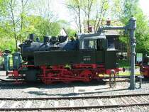 Die Heizerseite Tenderdampflok BR 80 013 am 10.05.2008 im BW Neuenmarkt-Wirsberg zum Jubil�um  160 Jahre Schiefe Ebende  im strahlenden Sonnenschein.
Ein Besuch des Museums ist absolut empfehlenswert !
