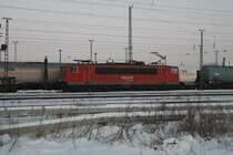 155 131-6 schleicht am 26.01.2010 durch Angerm�nde und f�hrt kurze Zeit sp�ter mit 232 240-2 & 232 498-6 am Haken in Richtung Berlin.