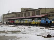 LOTRAC 3 + ARCO 4070.01-7 + 4070.04-1 + 5021.04-3 + 5021.01-9 am Zementwerk Karsdorf, vom freizug�nglichen Teil aus fotografiert; 21.01.2010