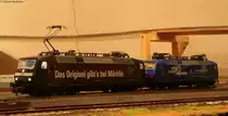 Nette Kombi Meine 120 159-9 (M�rklin 37530) und meine 120 151-6  ZDF Express  (M�rklin 37534)zusammen. Das gabs im Original bisher wohl noch nie oder?