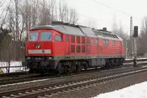 232 704-7 f�hrt solo durch Leipzig-Thekla. Fotografiert am 04.02.2010. 