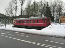 Mein 700. Bild zeigt eine kleine Kuriosit�t: Dieser Wagen steht in Hann M�nden am Balance Gesundheitspark. Dieser Wagen stand w�hrend des  Denkmal Kunst - Kunst Denkmal  Festivals auf dem Kirchplatz und diente dort als Bistro. Jetzt hat der Besitzer ihn zu seiner Lokalit�t stellen lassen und will ihn fest als Gastrobreieich integrieren. Tolle idee.

Wieder bedanke ich mich zum 700. bei allen BB-Usern, denen meine Bilder gefallen und f�r eure Kommentare sowie beim Host, ohne den diese Seite ja gar nicht existieren w�rde und w�nsche wie immer weiterhin viel Freude auf dieser Seite.