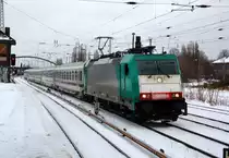 186 135 erreicht am 30.01.10 mit dem versp�teten EC 46 gleich den Ostbahnhof, fotografiert an der Warschauer Stra�e.