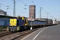 TWE V 156 mit Flachwagen in D�sseldorf Hbf am 05.08.2009