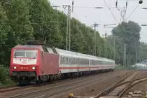 120 155-7 mit eine IC in D�sseldorf Oberbilk am 09.08.09