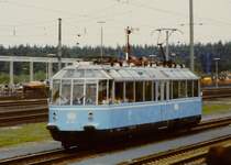 491 001 auf der Fahrzeugparade  Vom Adler bis in die Gegenwart , die im September 1985 an mehreren Wochenenden in N�rnberg-Langwasser zum 150j�hrigen Jubil�um der Eisenbahn in Deutschland stattgefunden hat.