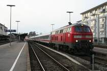 218 491-9 vor dem Ski-Express Montafon, Friedrichshafen Stadt, 27.02.10