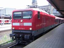 112 144-1 steht im Hamburger HBF am 2.7.05