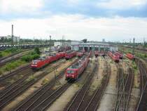 Mannheim Rbf am 26.06.2005
Fahrzeuge: 3x189, 8x185, 2x140 und einmal BR151.