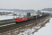 152 075 mit einem gemischten G�terzug am 13.03.2010 bei Hebertshausen.
