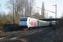 185 666 mit einem Fu�ballsonderzug am 23.3.10 in Limmer.