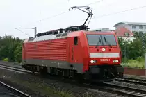 189 015-1 bei der Durchfahrt in Dresden-Dobritz, 28.07.2009