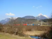 Tandem Railpool Traxx (186) auf der fahrt richtung Italien bei Langkampfen.23.03.2010