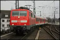 Hier ebenfalls ein Silberlingpark, nur diesmal mit der 111 112 als Zuglok. Dieser f�hrt gerade in den Aachener Hbf ein.
18.03.10 17:04