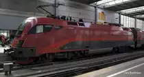 1116 218-7  Spirit of Zurich  steht am 20.03.10 mit dem RJ 262 aus Wien Westbahnhof in M�nchen Hbf.