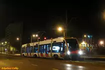 Niederflur-Stra�enbahn-Prototyp SOLARIS  Tramino , die ersten Testfahrten des Wagens auf Posener Stra�en, Hetmańska-Str., 24.03.2010