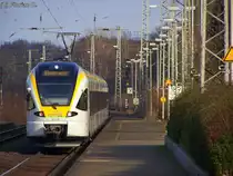 Der ET 7.07 verl�sst als RE13  Maas-Wupper-Express  den Bahnhof Unna in Richtung Hamm(Westf) am 23.03.2010