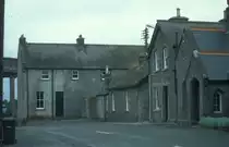 IERLAND sep 2001 BALLYBROPHY de achter zijde van de STATIONS gebouwen