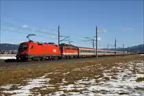 1116 174 + 1142 644 fahren mit EC 531  Stadttheater Klagenfurt  von Meidling nach Lienz.
Zeltweg 27.02.2010