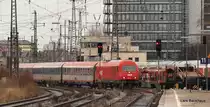 2016 071 f�hrt am 21.03.10 mit dem RE 966 aus Garsten in M�nchen-Ost ein. 