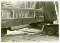 Entgleisung auf dem Westentring 1986. Ausl�ser war ein Bolzen in der Schiene.