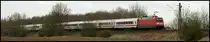 101 132 (9180 6101 132-9 D-DB) und 120 143 (am Zugschluss)  fliegen  (vermutlich) mit 160 Km/h durch das M�nsterland in Richtung Ruhrgebiet. (10.04.2010)