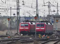 Schwesterntreffen im Bf Stralsund am 03.04.2010 mit 120 132 und 120 154