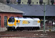 V 500.06 der SGL vor dem Haus I in W�rzburg am 22.03.2010