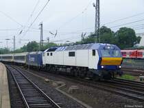 Mak De 2700-11 und Br 185 am 19.7.05 in Hamburg Hbf