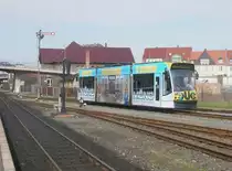 Hier 203 als Linie 10 nach Ilfeld Neanderklinik, bei der Durchfahrt am 6.4.2010 durch Nordhausen Nord.