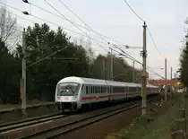 Letztes Licht, aber doch das erste dieses Jahres auf den IC 2131  Borkum  von Norddeich - Cottbus. Am 15.04. war es m�glich, ab 03.05. ist es vorbei!:-(